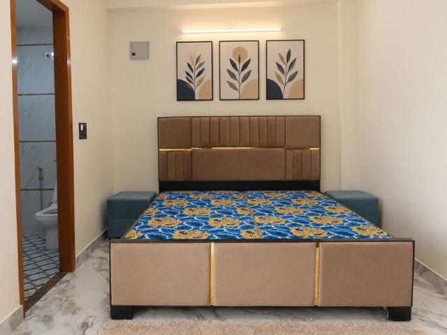 Flat for rent in Neb Sarai, Delhi