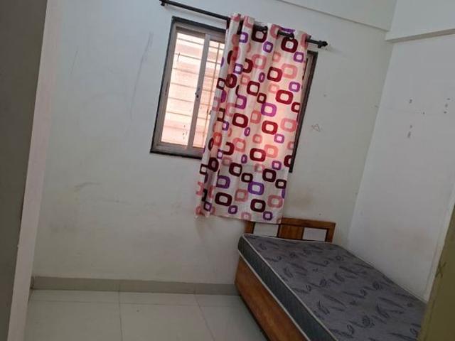 Flat for rent in Mangalwar Peth, Pune