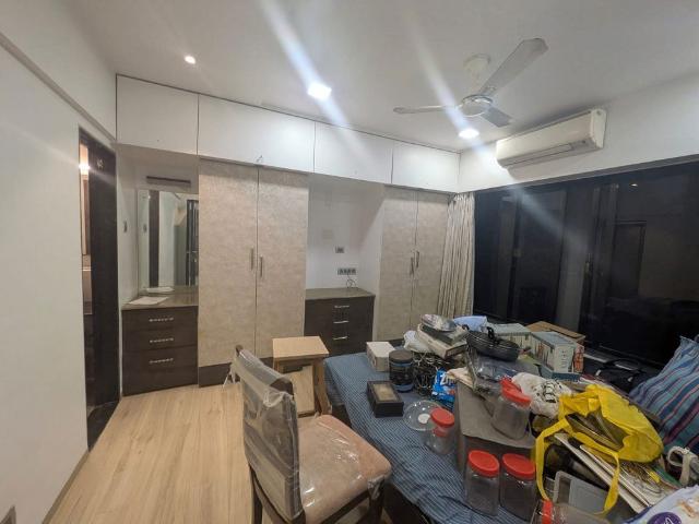 Flat for rent in Juhu, Mumbai