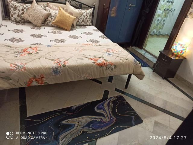 Flat for rent in Khirki, Delhi