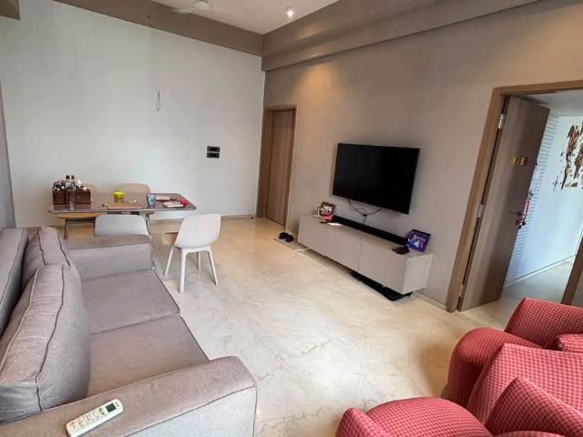 Flat for rent in Khar, Mumbai