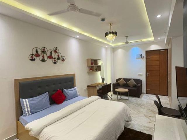 Flat for rent in Shahdara, Noida