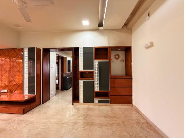 Flat for rent in Lower Parel, Mumbai City District