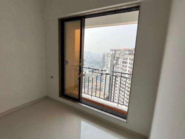 Flat for rent in Kharegaon, Thane