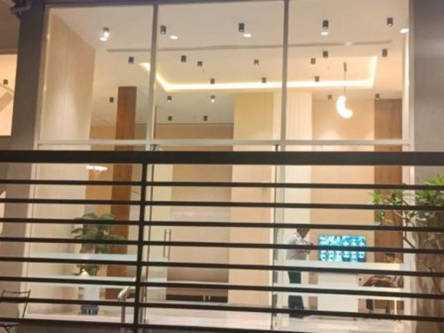 Flat for rent in Kherwadi, Mumbai