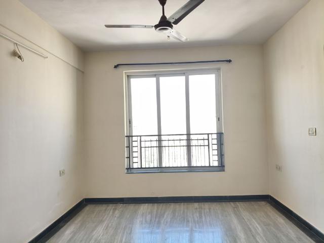 Flat for rent in Kapurbawadi, Thane