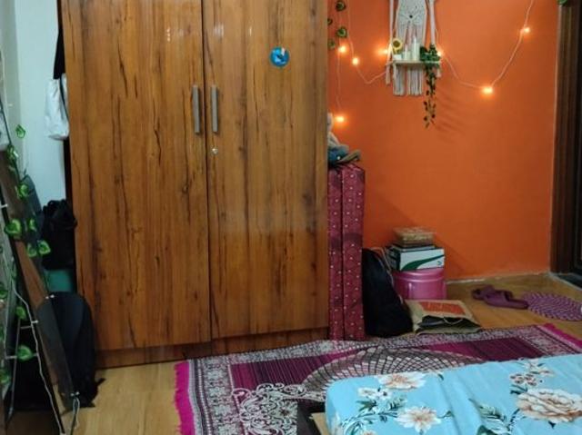 Flat for rent in Khirki, Delhi
