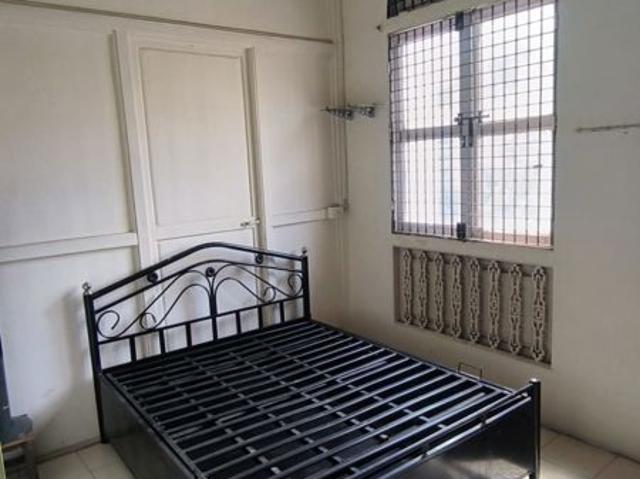 Flat for rent in Fort, Mumbai City District