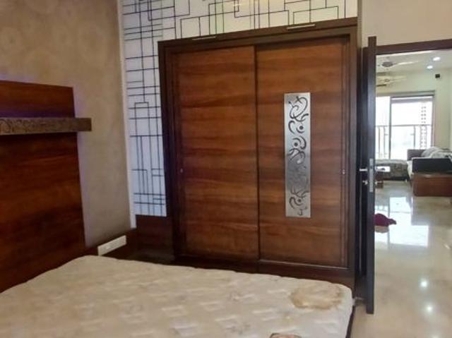 Flat for rent in Borivali East, Mumbai Suburban District