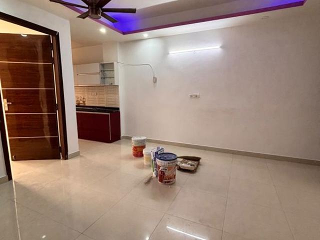 Flat for rent in South Delhi, Deri