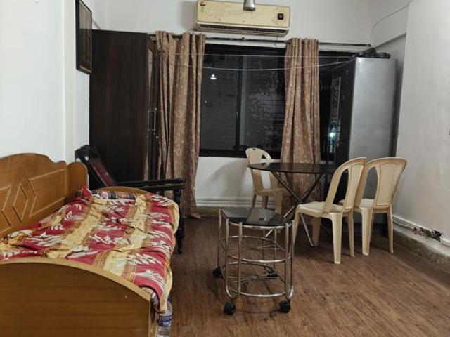 Flat for rent in Juhu, Mumbai
