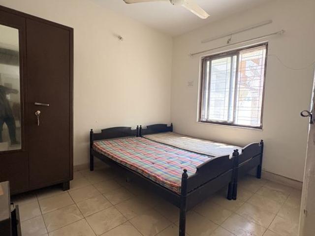 Flat for rent in Raheja Garden, Pune