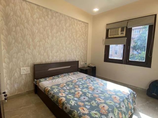 Flat for rent in Colaba, Mumbai City District