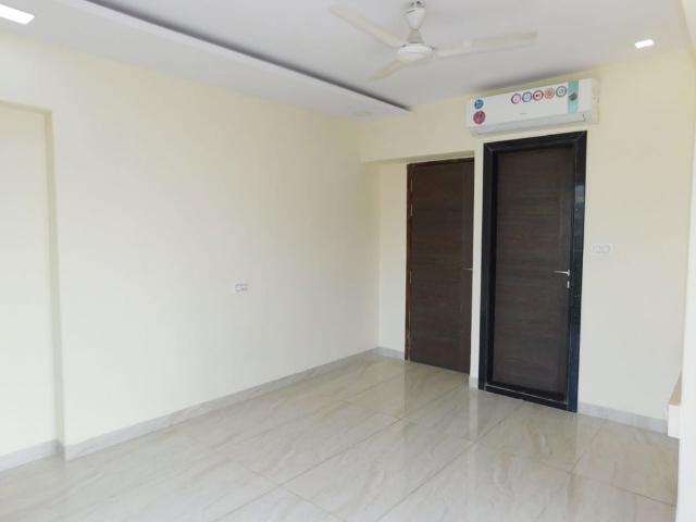 Flat for rent in Khar, Mumbai