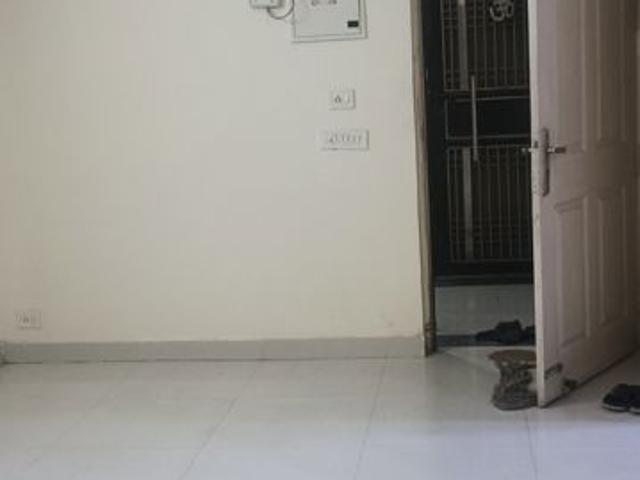 Flat for rent in Noida, Gautam Buddha Nagar