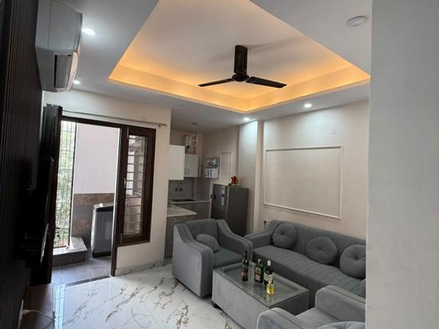 Property for rent in DLF 5, Gurugram