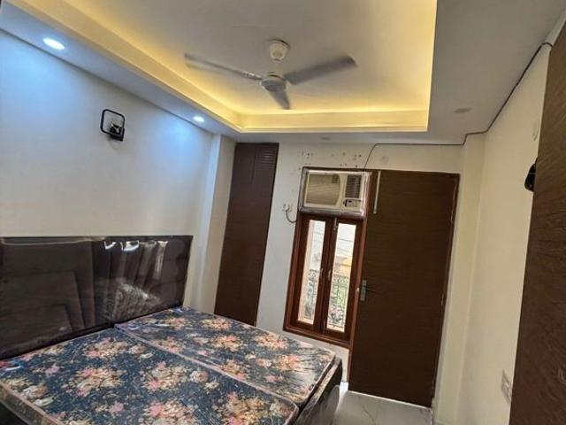 Flat for rent in South Delhi, Deri