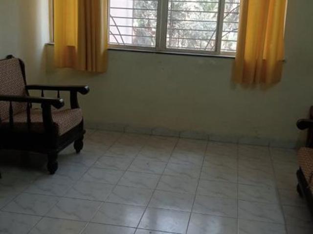 Flat for rent in Koregaon Park, Pune