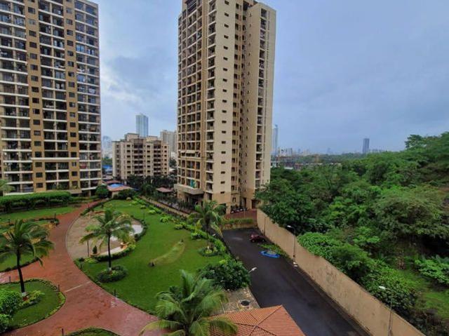 Flat for rent in Raheja Heights, Mumbai Suburban District