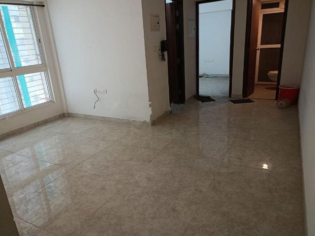 Flat for rent in Lodha Amara, Thane