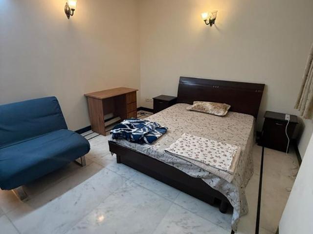 Villa for rent in Deri