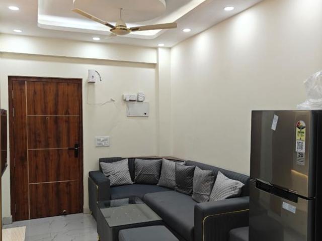 Flat for rent in Sector 61, Gurugram