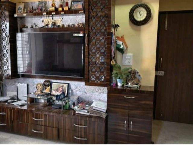 Flat for rent in Lodha Amara, Thane