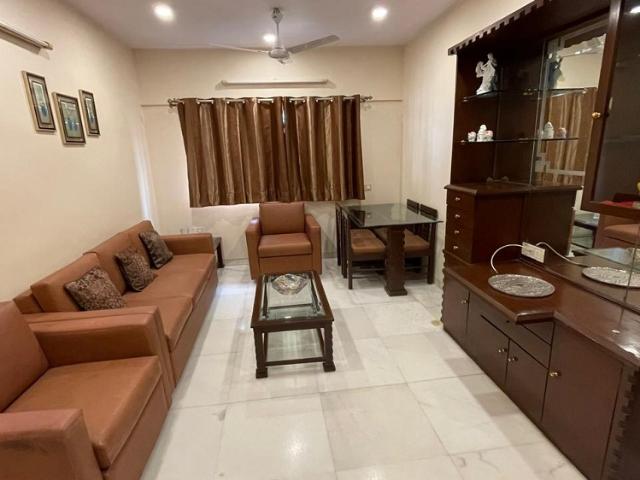 Flat for rent in Adarsh Nagar, Mumbai