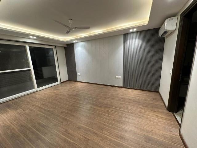 Flat for rent in Vaastu Apartments, Gurugram