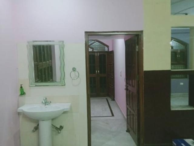 House for rent in Hariana