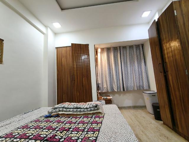 Flat for rent in Durganagar, Mumbai