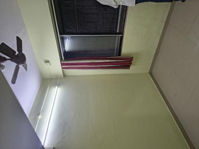 Flat for rent in Guru Tegh Bahadur Nagar, Mumbai City District