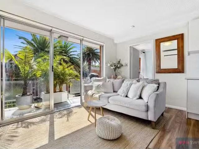 Apartment for rent in Northern Beaches, Sydney