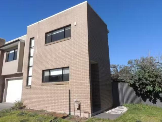 Apartment for rent in Glenmore Park, Sydney