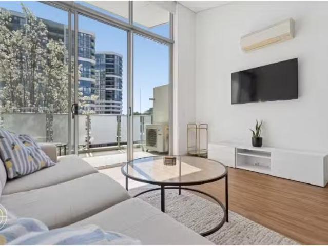 Apartment for rent in Phillip, District of Woden Valley