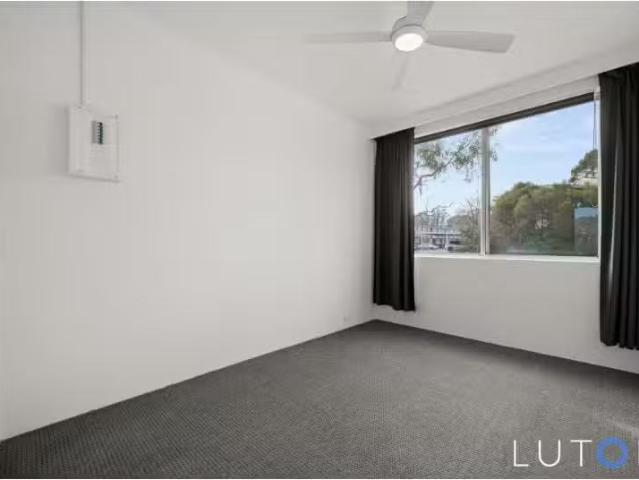Apartment for rent in Woden, Australian Capital Territory