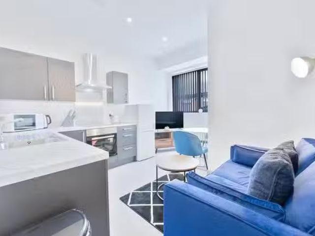 Apartment for rent in Woodside, Brierley Hill