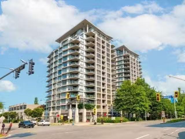 Apartment for rent in Le Val-saint-françois, Quebec