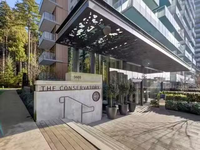 Apartment for rent in Vancouver, British Columbia