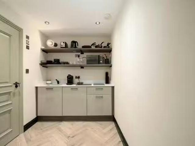 Apartment for rent in Somers Town, Greater London