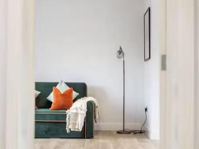 Apartment for rent in Navestock Side, Essex