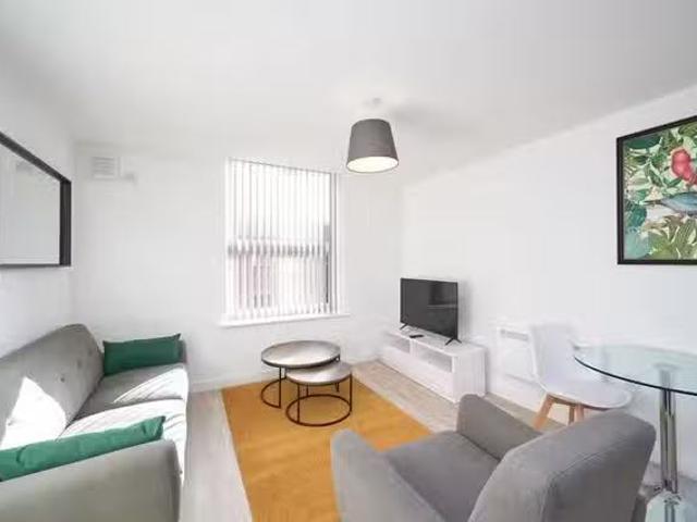 Apartment for rent in Avenham, Higher Bartle