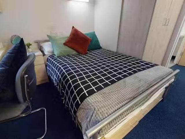 Apartment for rent in Huddersfield, West Yorkshire