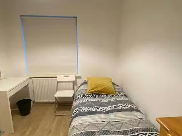 House to rent in Bluebell, North Tipperary