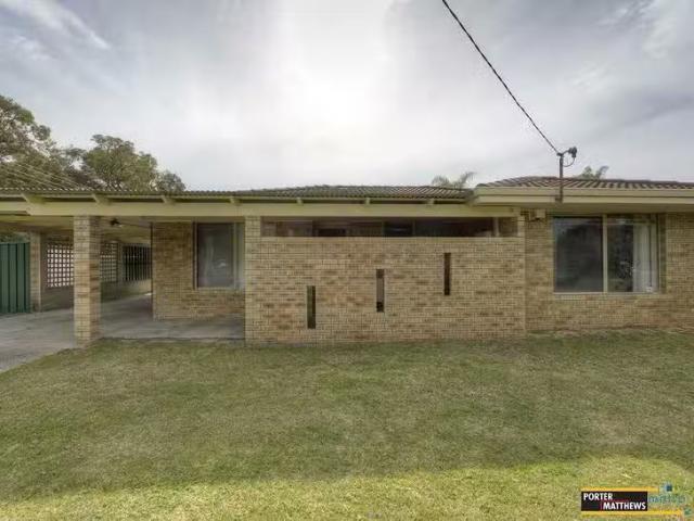 House for rent in High Wycombe, Western Australia