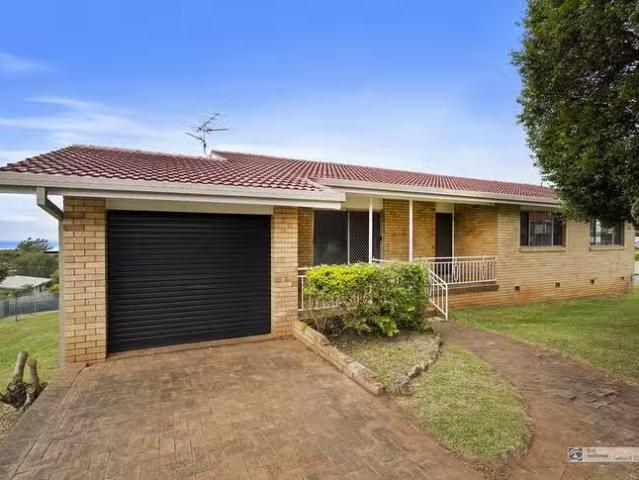 House for rent in Banora Point, New South Wales