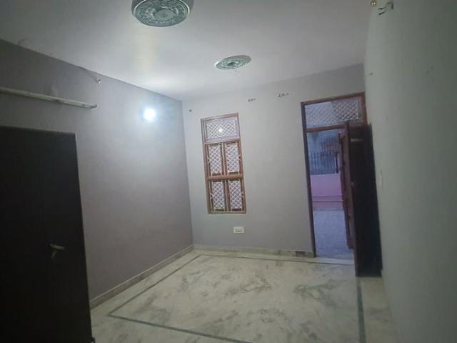 House for rent in Sector 8, Faridabad