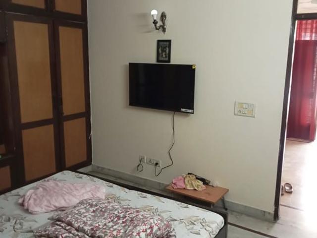 Flat for rent in Lajpat Nagar, Delhi
