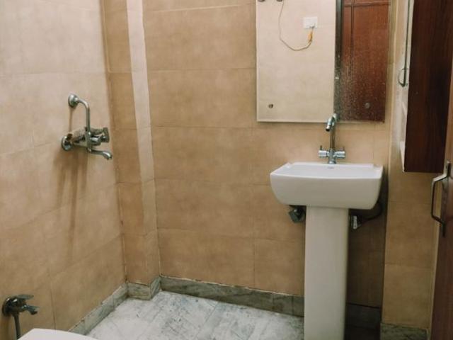 Property for rent in Sainik Farms, Delhi