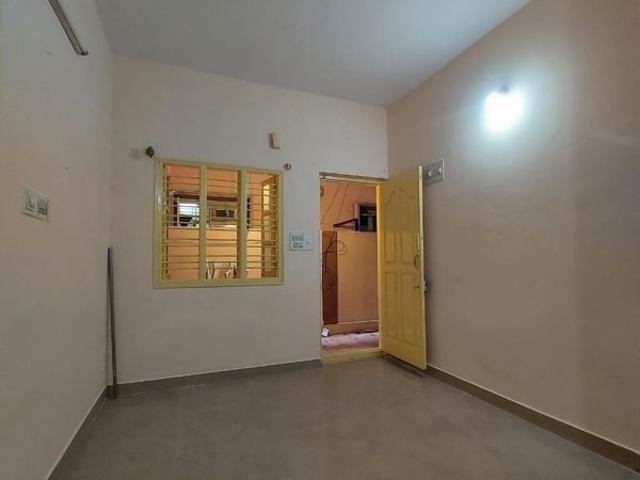 House for rent in Bangalore South, Cox Town - Bangalore